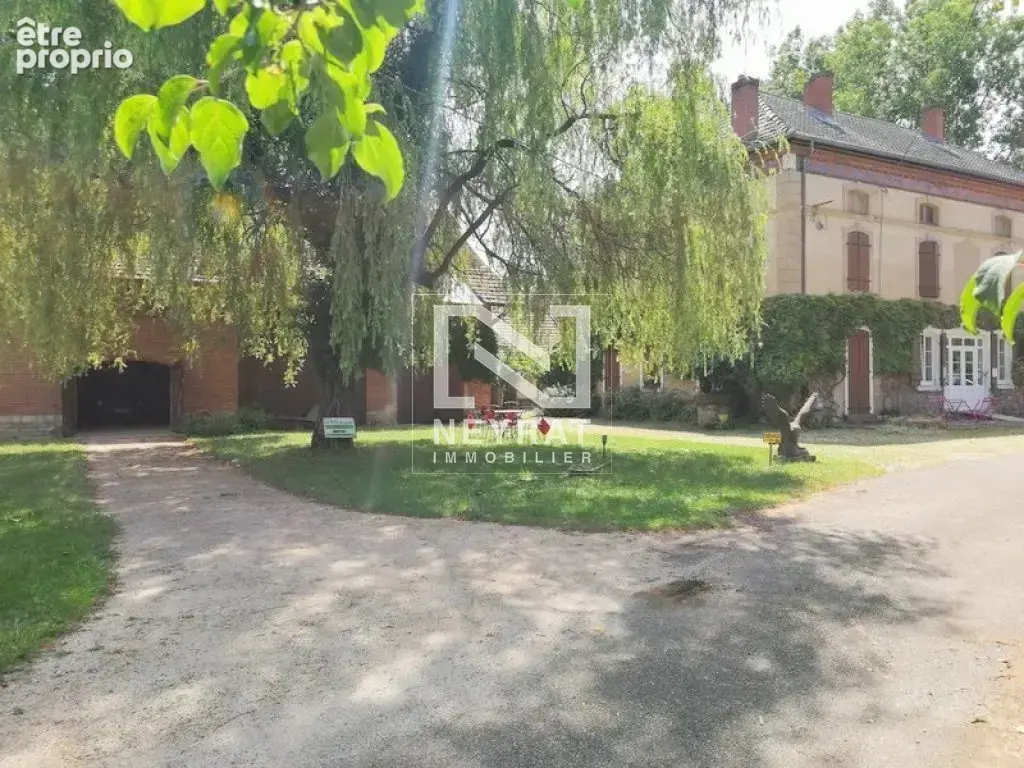 Demeure de Maître entre Chalon et Beaune : Maison d'Hôtes & Gîtes de Charme sur 6700m² - photo 12