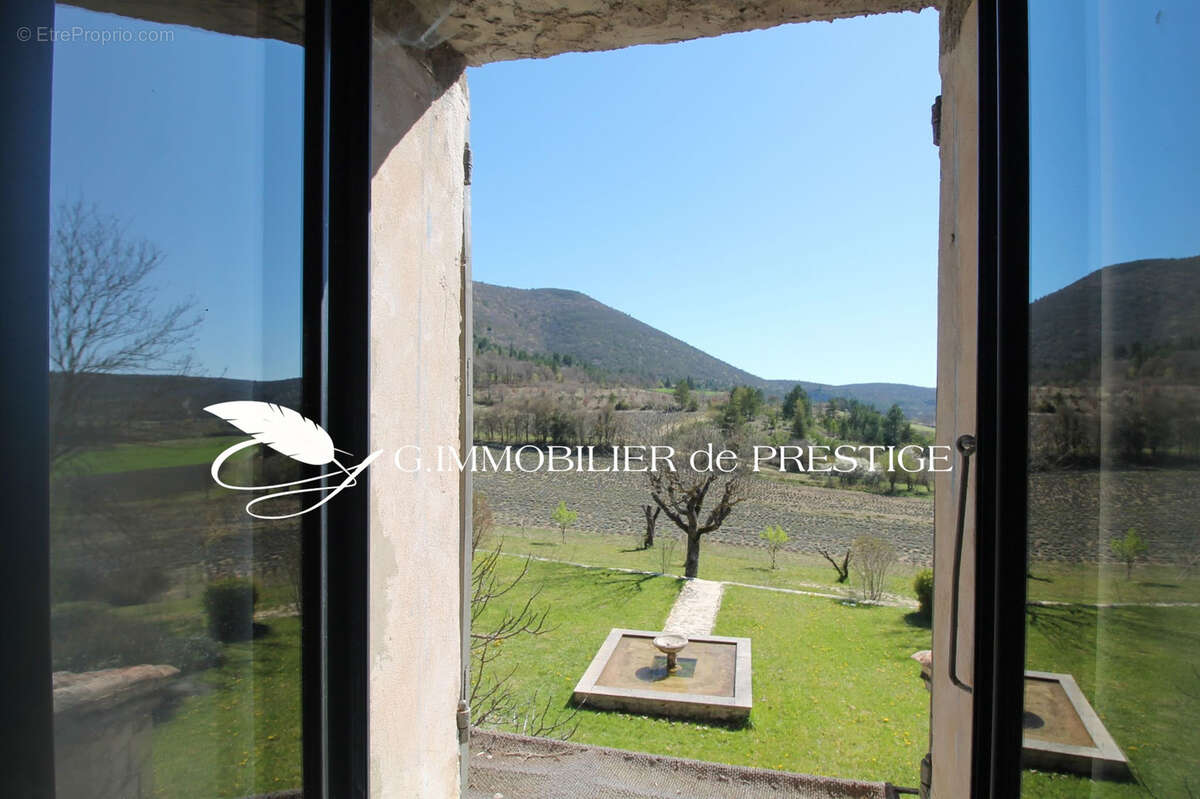 Une propriété d’exception au cœur d'un domaine de 9 hectares avec vues panoramiques - photo 16
