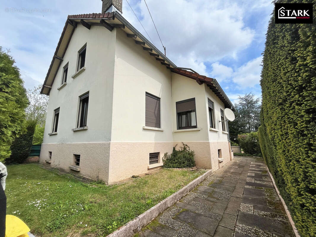 Maison 194 m² à Belfort  - photo 2
