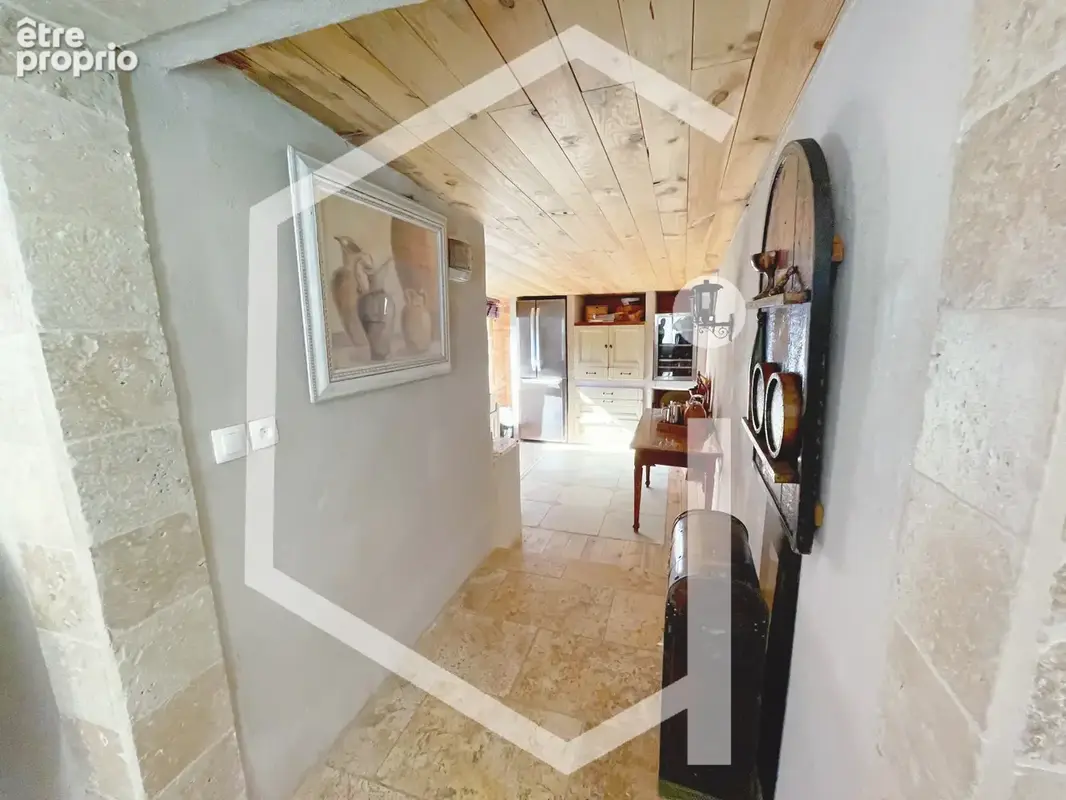 Magnifique propriété - 3 chambres - à quelques minutes du centre-ville de Cosne sur Loire - photo 16