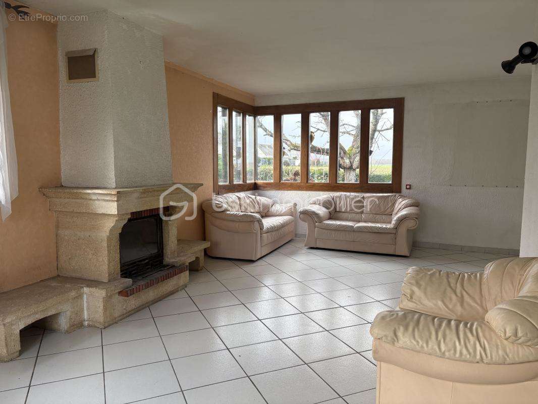 Maison à SAINT-SOUPPLETS