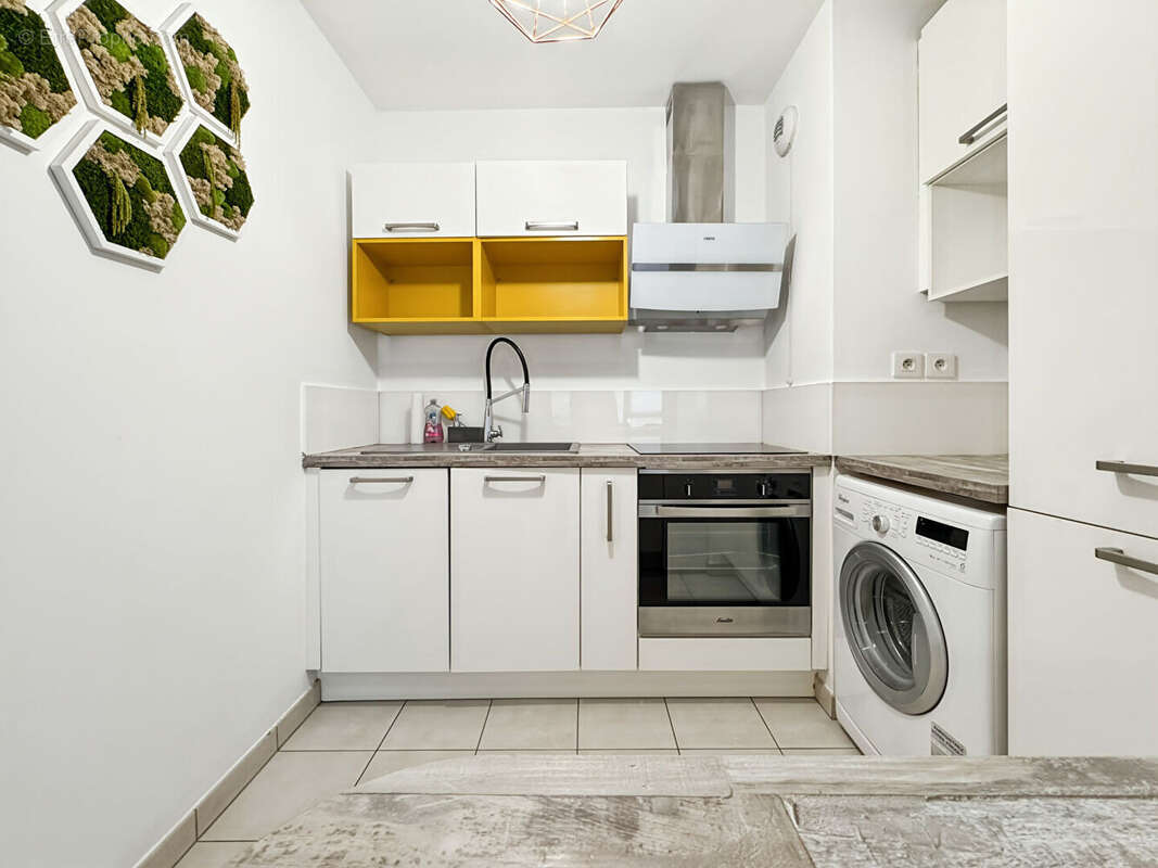 Appartement à ROSNY-SOUS-BOIS