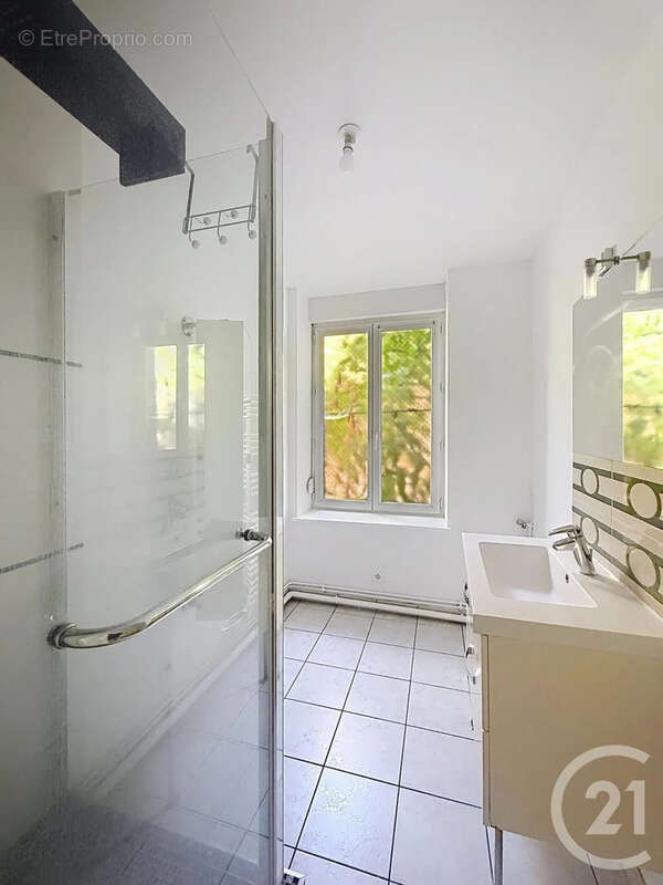 Appartement 48 m² à Epinal  - photo 3