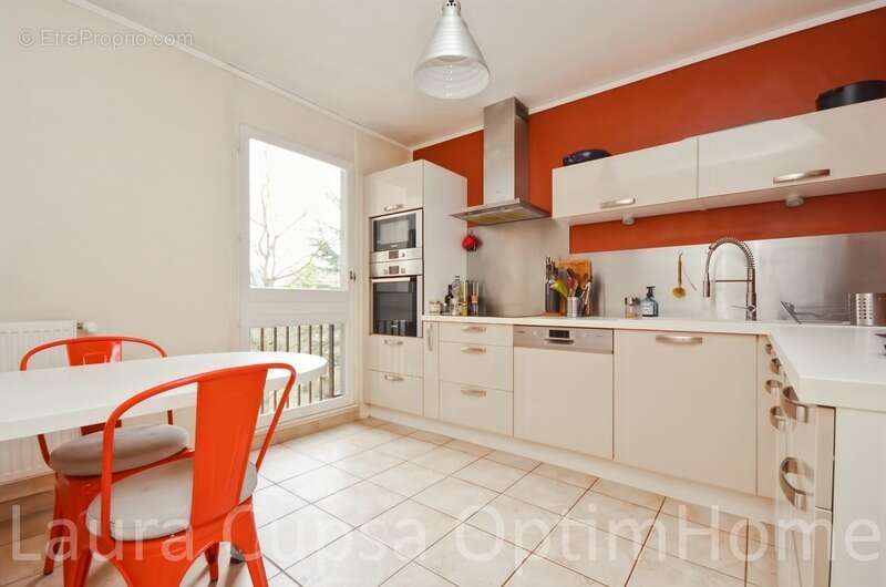 Appartement à BOURG-LA-REINE