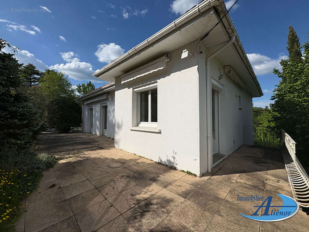 Maison à CHANCELADE