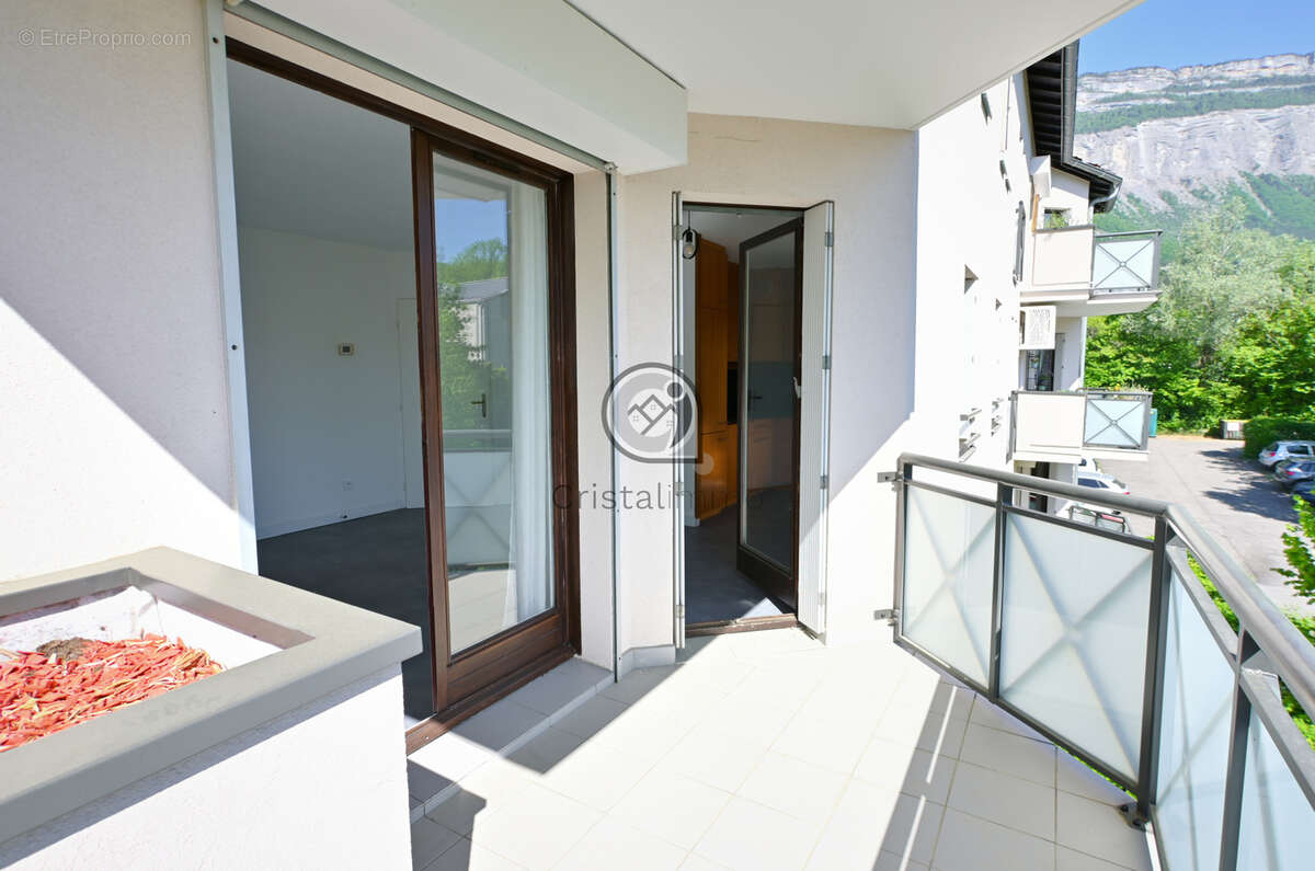 Appartement à MEYLAN