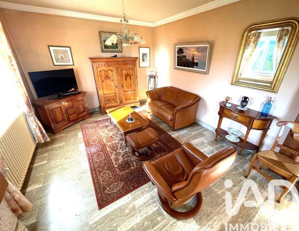 Photo 6 - Maison à SAINT-YVI