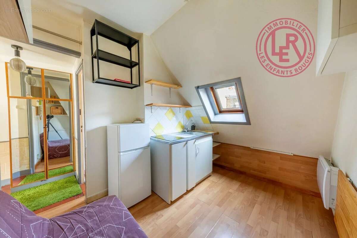 Appartement à PARIS-10E