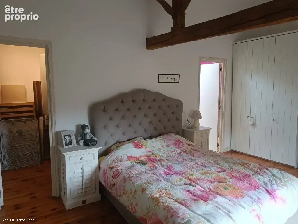 Très Belle Maison Ancienne de 3 Chambres avec Piscine et Terrain de Plus d'Un Hectare - photo 22