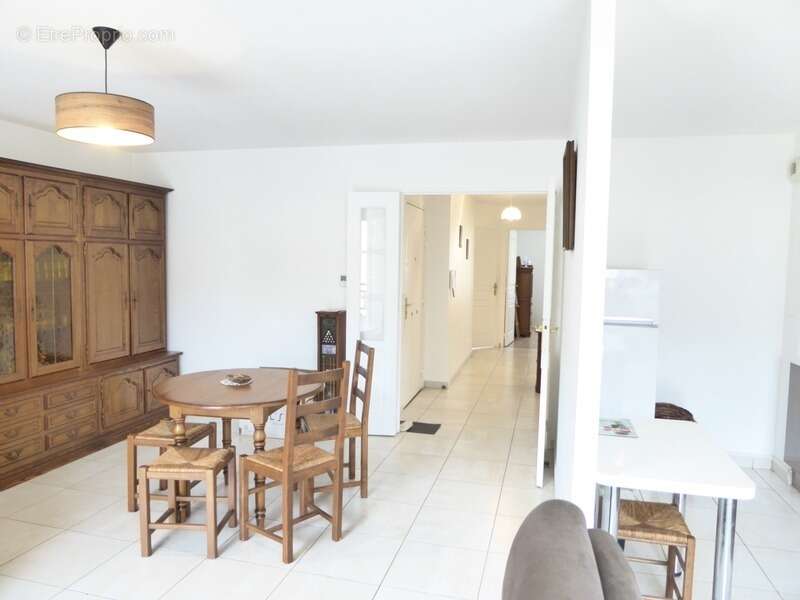 Appartement à DOURDAN