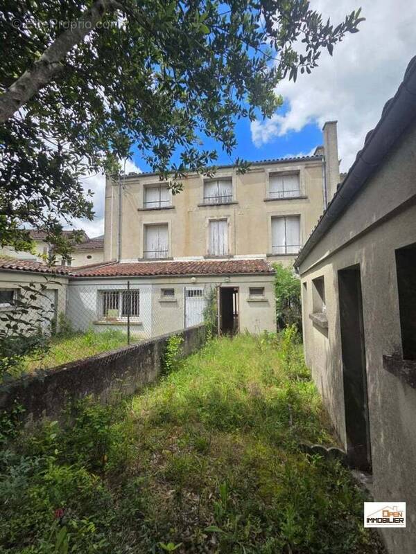Appartement à SEGONZAC