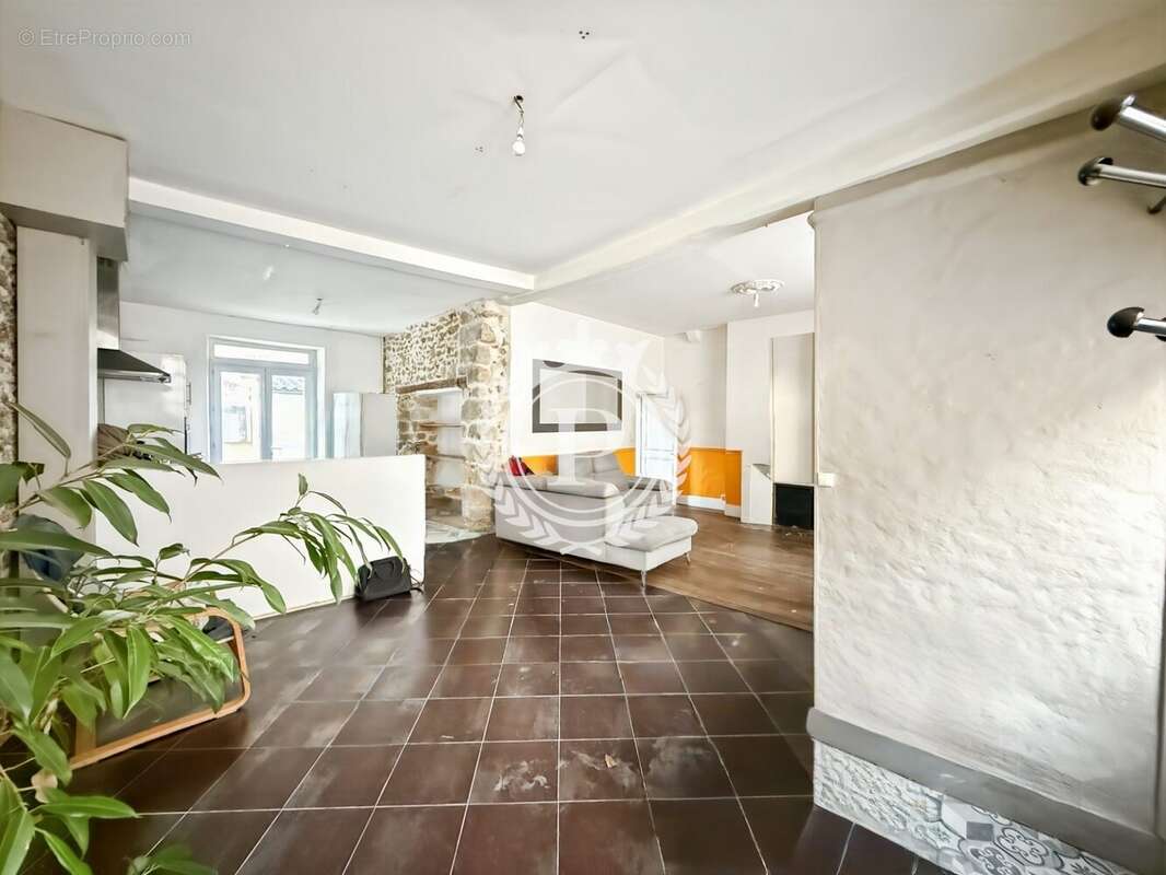 Maison à CHAUMES-EN-BRIE