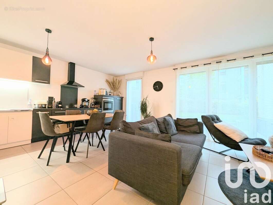 Photo 3 - Appartement à MARLY