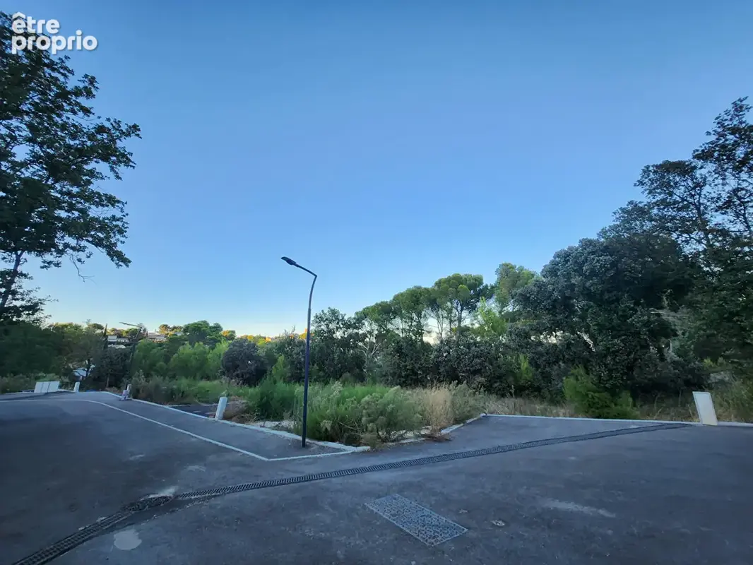 Terrain 368m² à châteauneuf-de-gadagne - photo 4