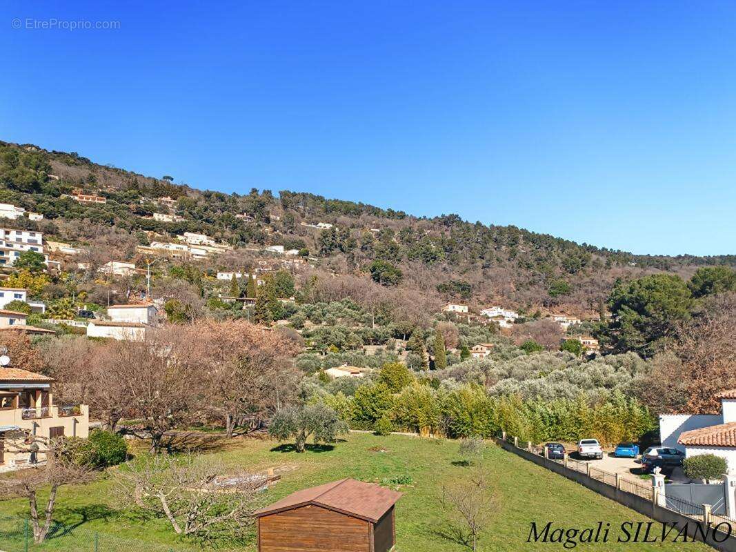 Villa F5 vue mer avec piscine à pied du village - photo 17