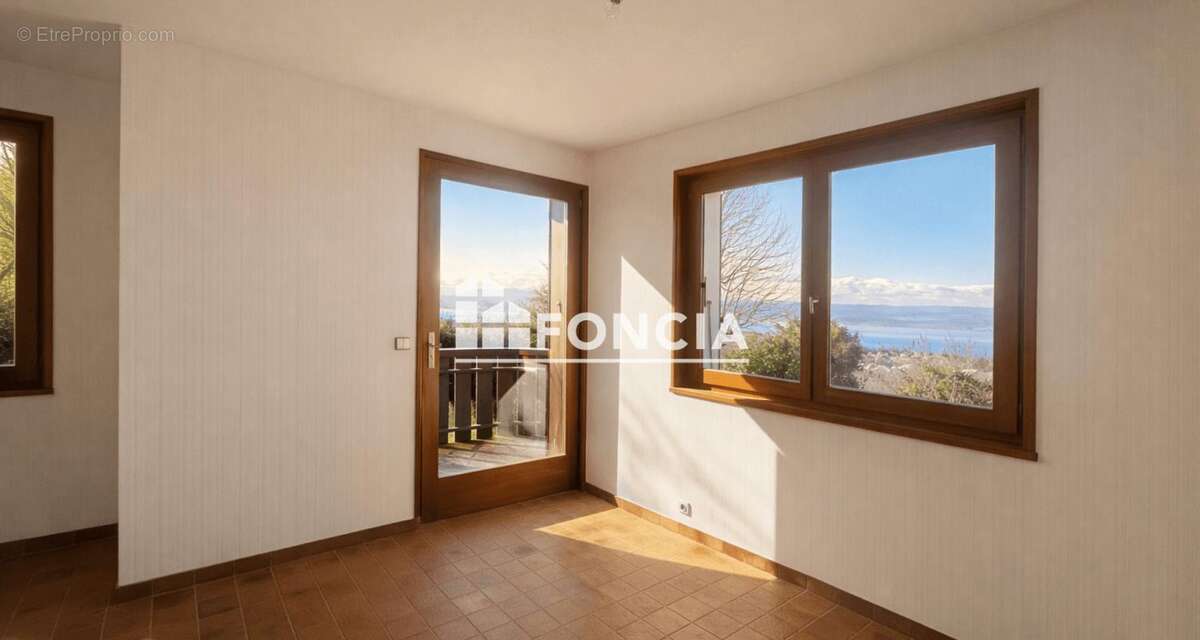Maison à PUBLIER
