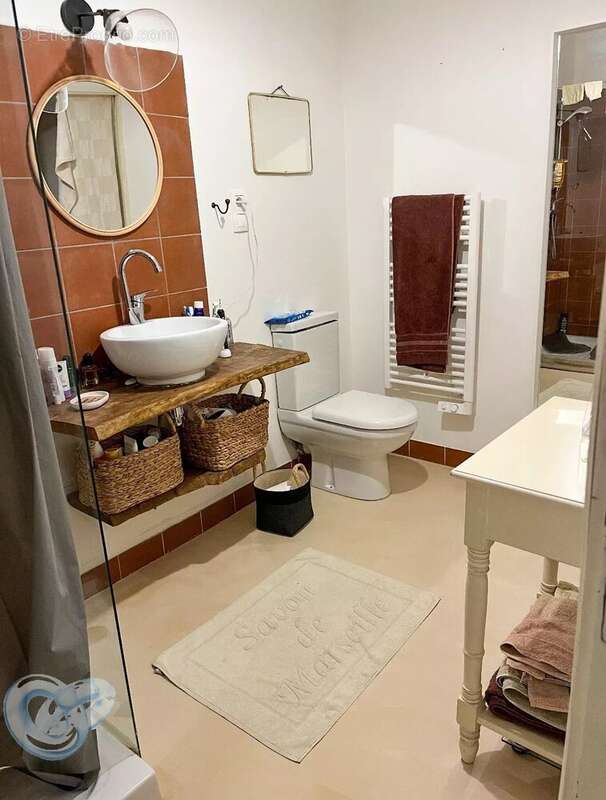 SAULT, maison de village meublée, atypique,  de 62 m² habitables environ avec garage - photo 5