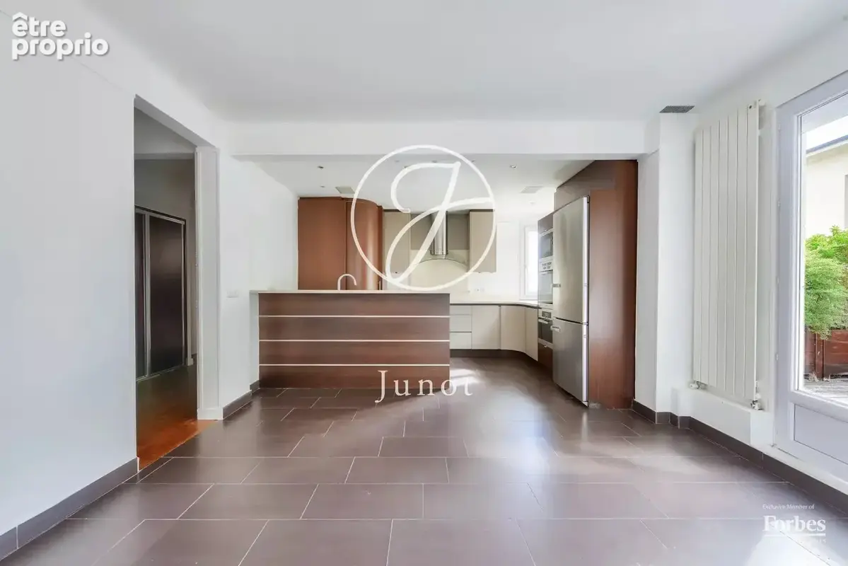Saint-Cloud - VAL D'OR - Duplex 161.29m² - 4 chambres - Terrasses 120 m² - photo 9