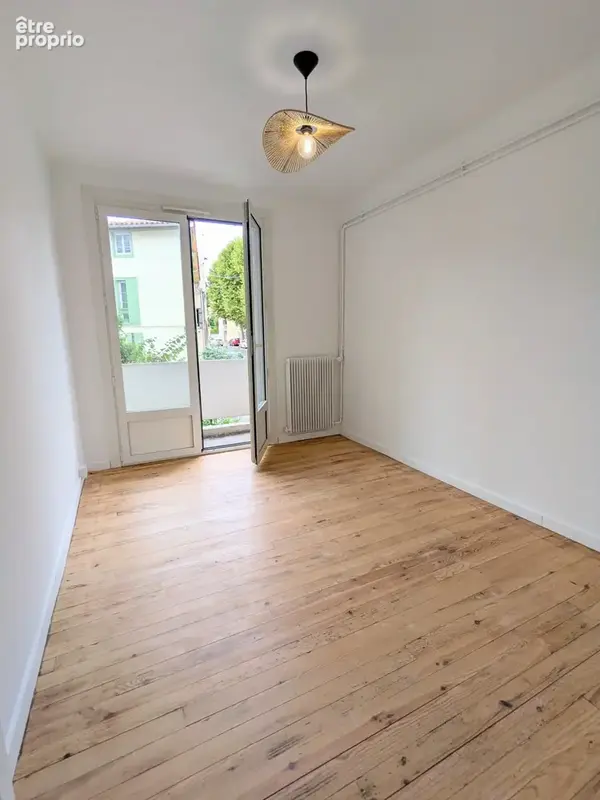 Appartement T4 rénové avec balcon en centre-ville d’Auch - photo 6