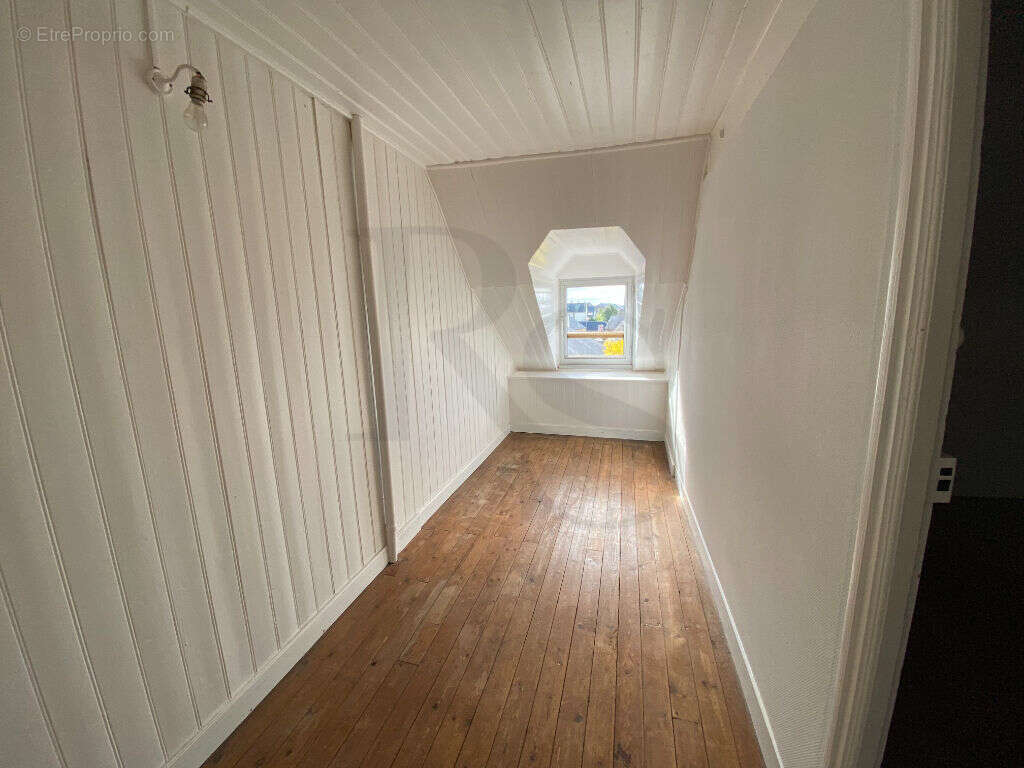 Maison à LE TEILLEUL