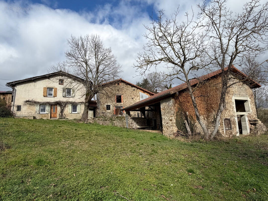 Maison à SAUVIAT