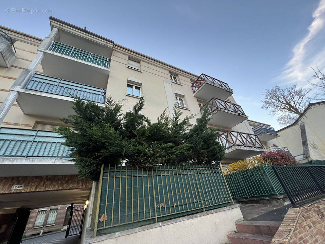 Appartement à SAINT-BRICE-SOUS-FORET