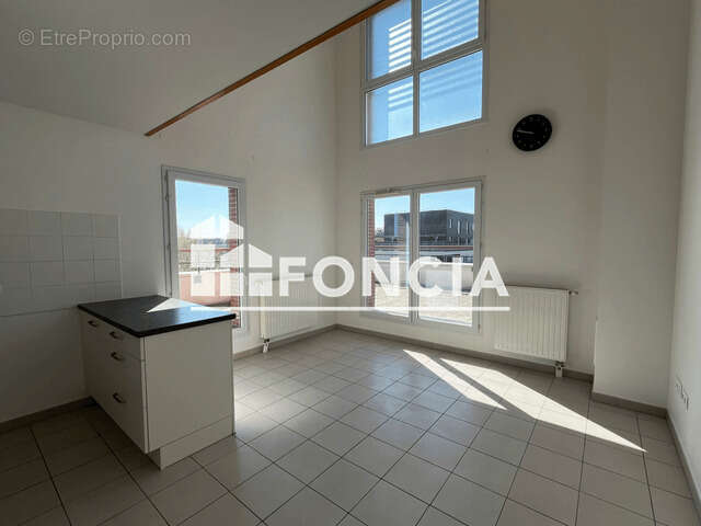 Appartement à LIEUSAINT