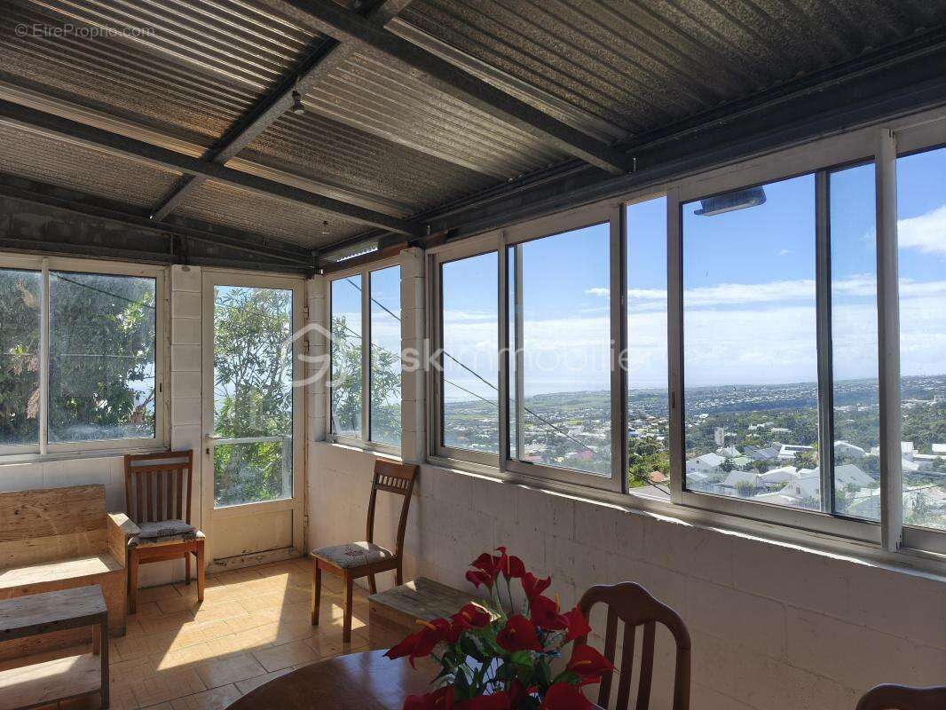 Maison à SAINT-DENIS