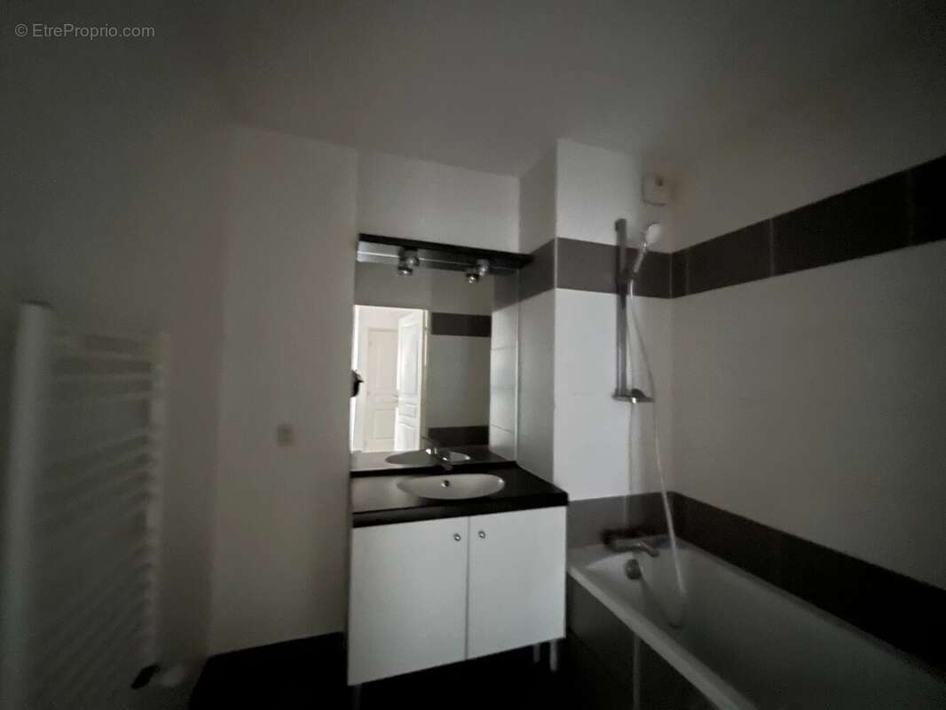 Appartement à IRIGNY