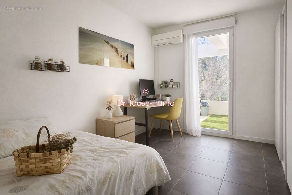 Appartement à MARSEILLE-13E
