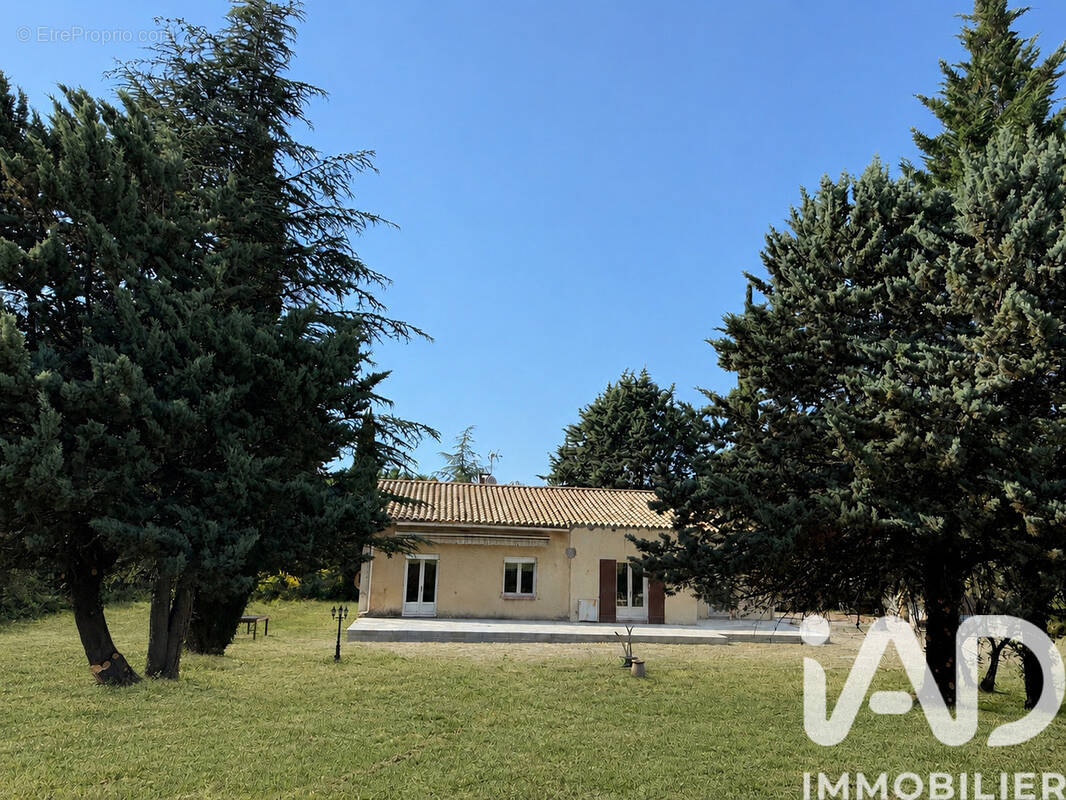 Photo 1 - Maison à VILLES-SUR-AUZON