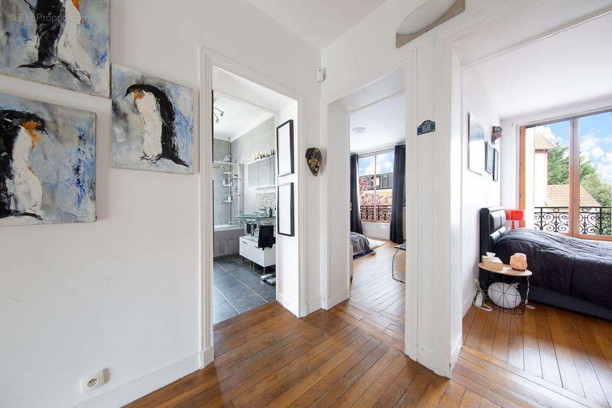 Maison 260 m² à Fontenay-Sous-Bois  - photo 10