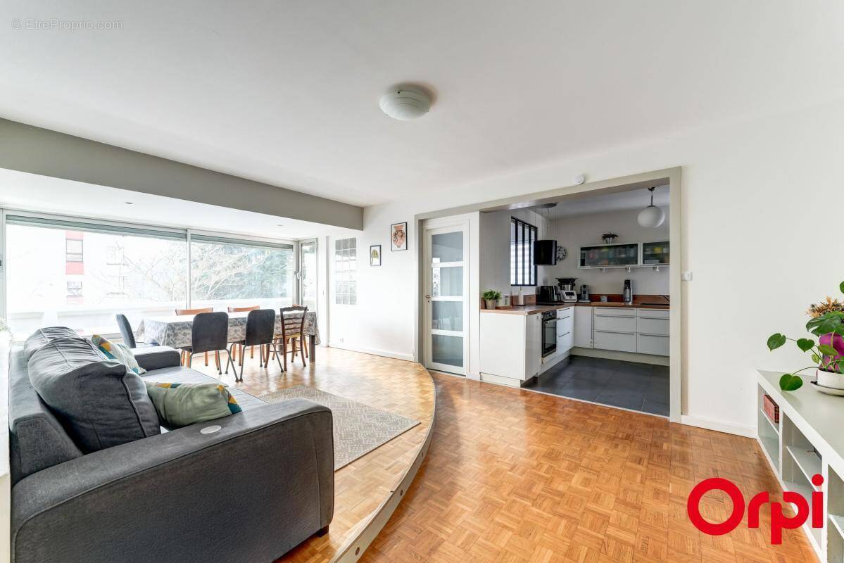 Appartement à CALUIRE-ET-CUIRE