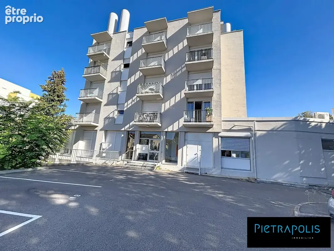 Appartement à BRON