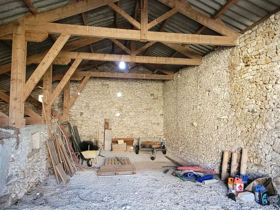 Maison à LABASTIDE-MARNHAC