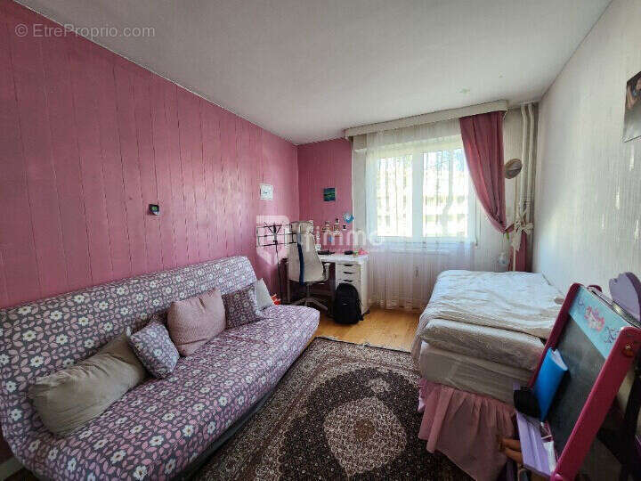 Appartement à SAINT-MAUR-DES-FOSSES