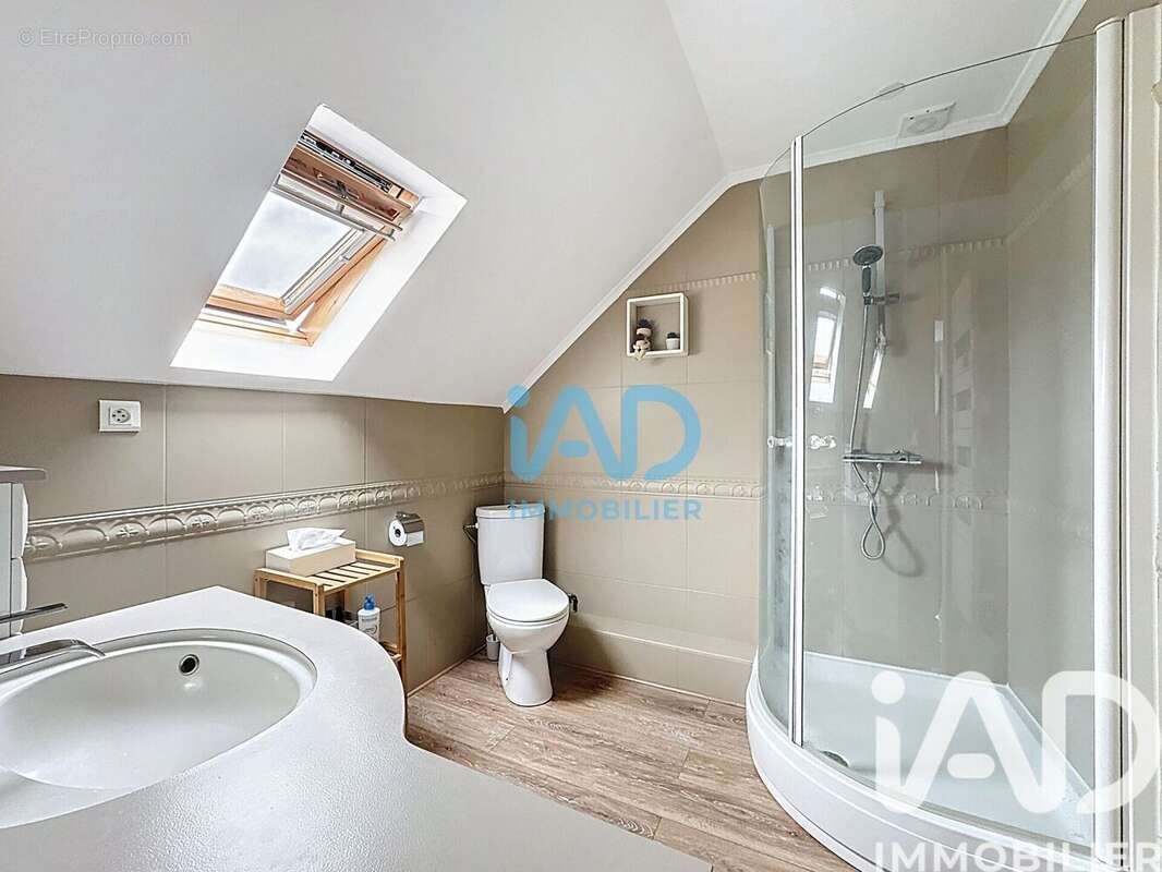 Photo 9 - Maison à SAINT-PIERRE-DU-PERRAY