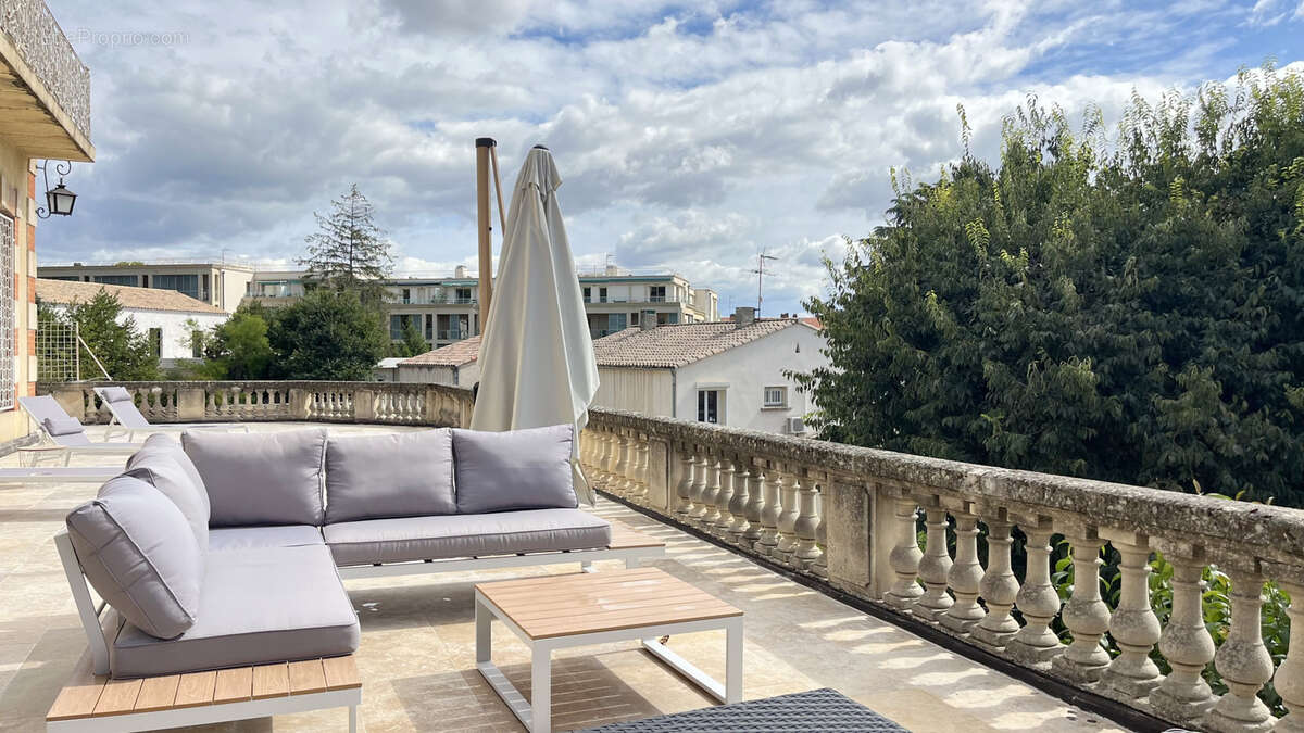 Appartement à NIMES