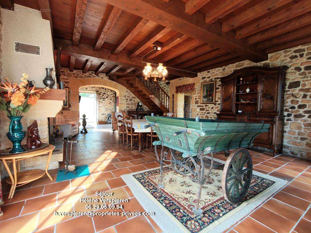 Maison à BELVES