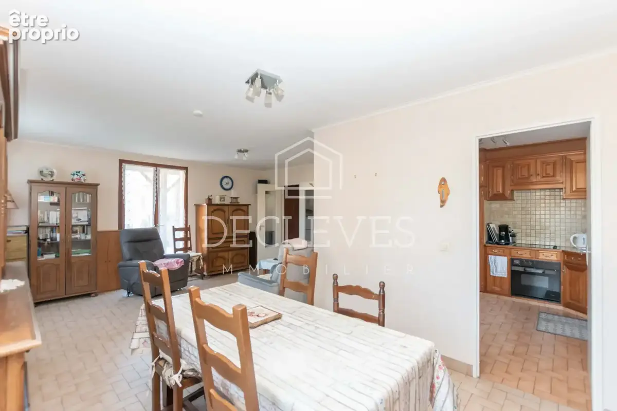 Maison de plain pied - orgeval   en plein cœur du village - photo 3