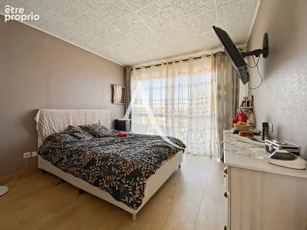 Appartement Bois D Arcy 4/5 pièce(s) 79 m2 - photo 7