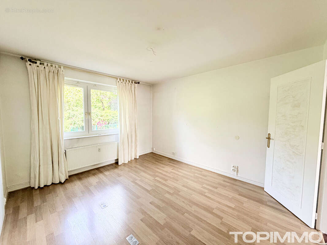 Appartement Saint Die Des Vosges 5 pièce(s) 125.12 m2 - photo 10