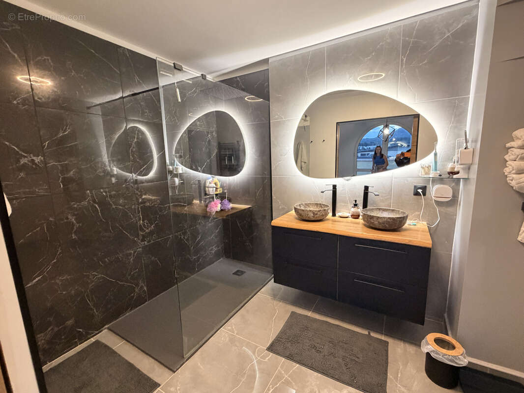 Appartement à AUBAGNE