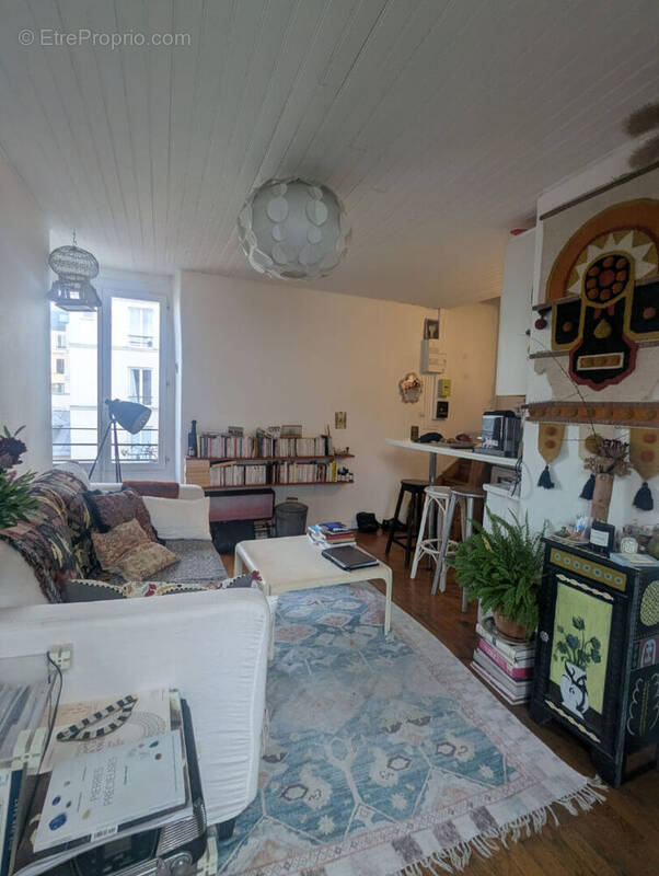 Appartement à PARIS-9E