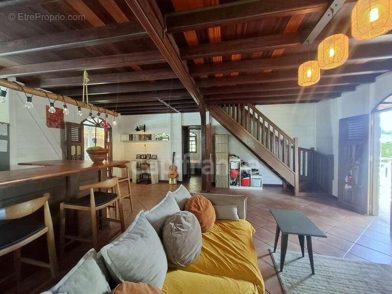 Maison à SAINT-PIERRE