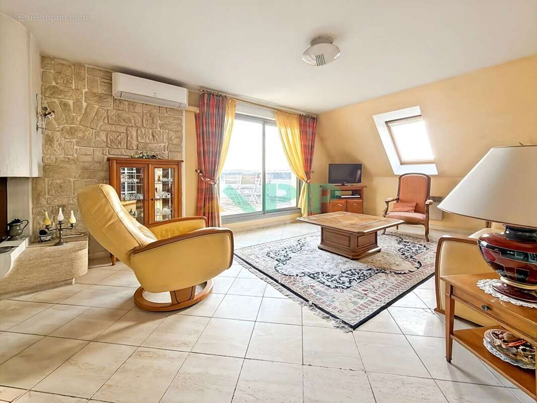 Appartement à VIRY-CHATILLON