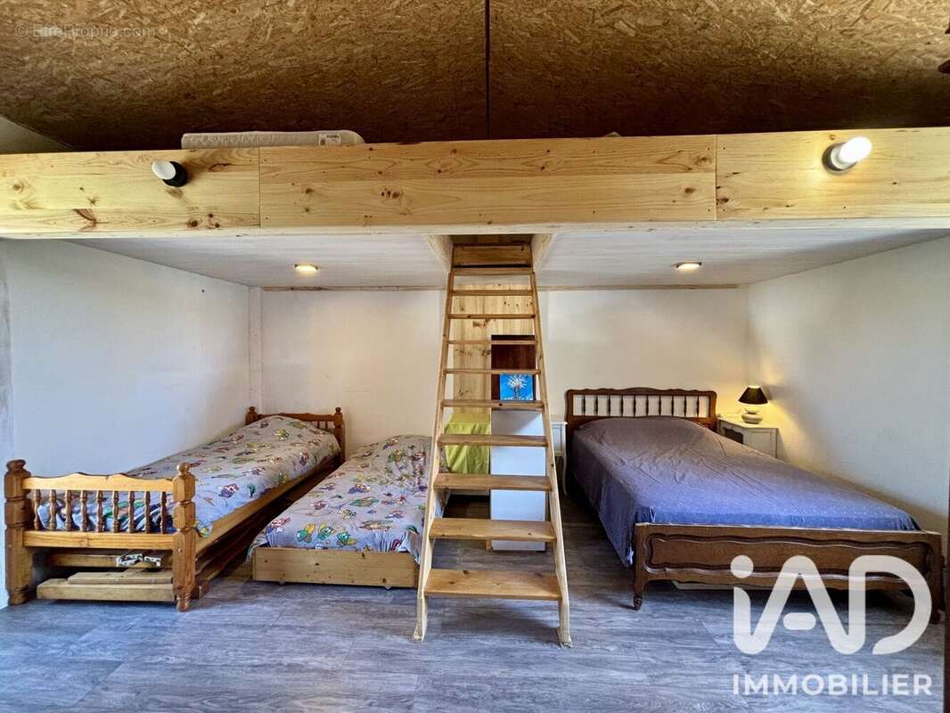 Maison 93 m² à Longeville-Sur-Mer  - photo 8