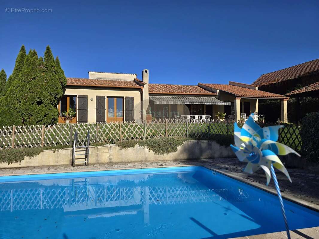 Maison à TOURNAY