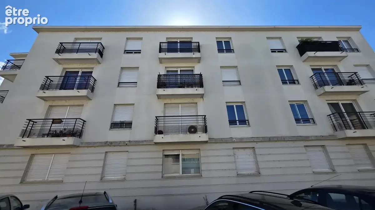 Vaulx-en-velin-village   t2 de 40 m2 avec balcon et parking en sous-sol - photo 7