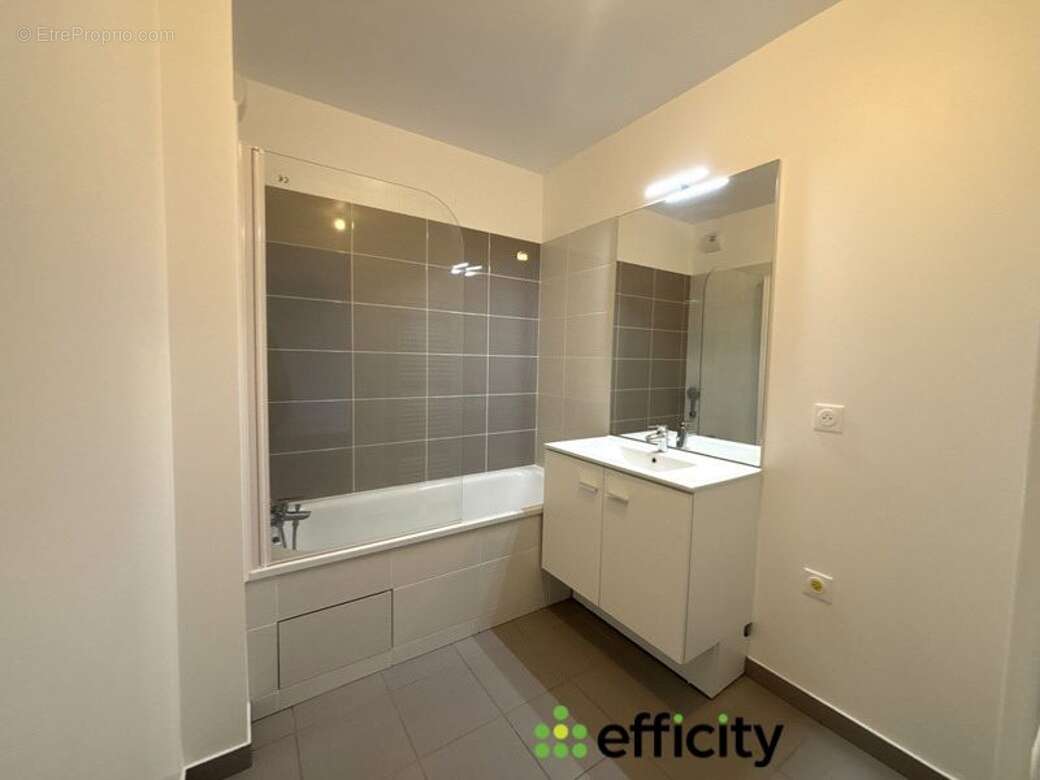 Appartement à MAUREPAS